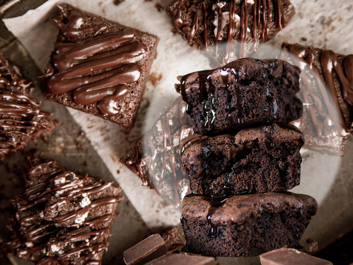 BROWNIES DATTERI E CIOCCOLATO: LA RICETTA LEGGERA E GUSTOSA