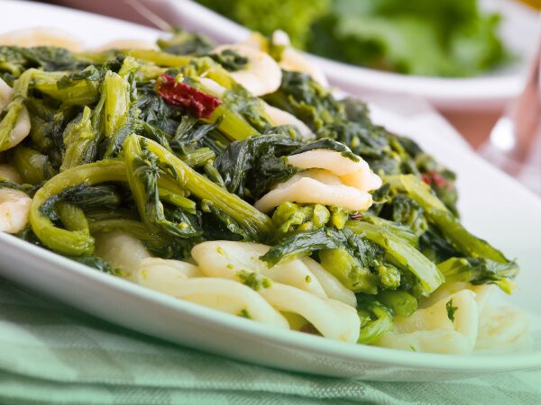 CIME DI RAPA: PROPRIETA’, BENEFICI E RICETTE