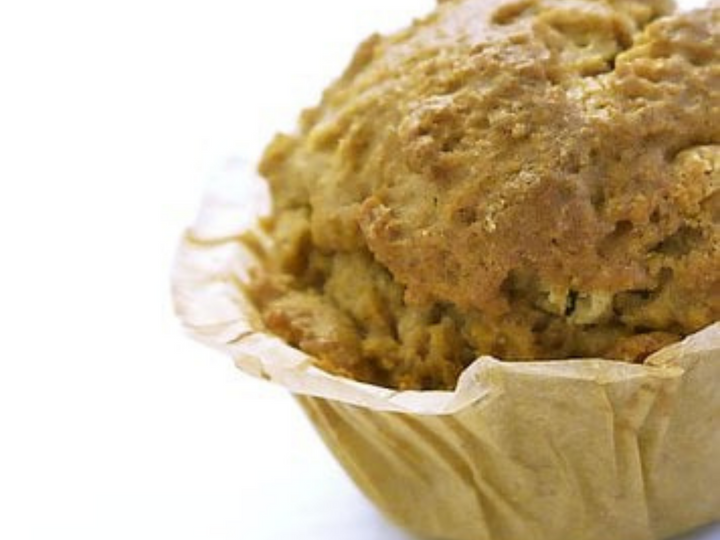 MUFFIN PROTEICI AGLI ASPARAGI: RICETTA E PROPRIETA’