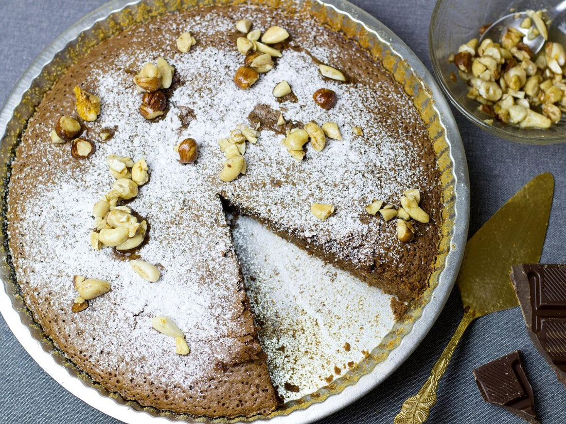 Torta di noci: ricetta facile e veloce per un dolce irresistibile