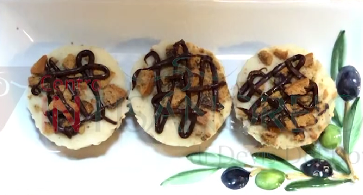 Tortino Tisanoreica al cioccolato con cuore di Nutella, la ricetta